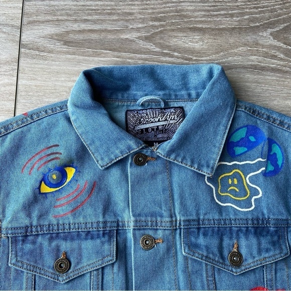 NWT Brooklyn Cloth Streetwear Graffiti Denim Button Up Jean Jacket - Picture 6 of 16